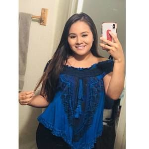 Meet your Posher, Vanessa